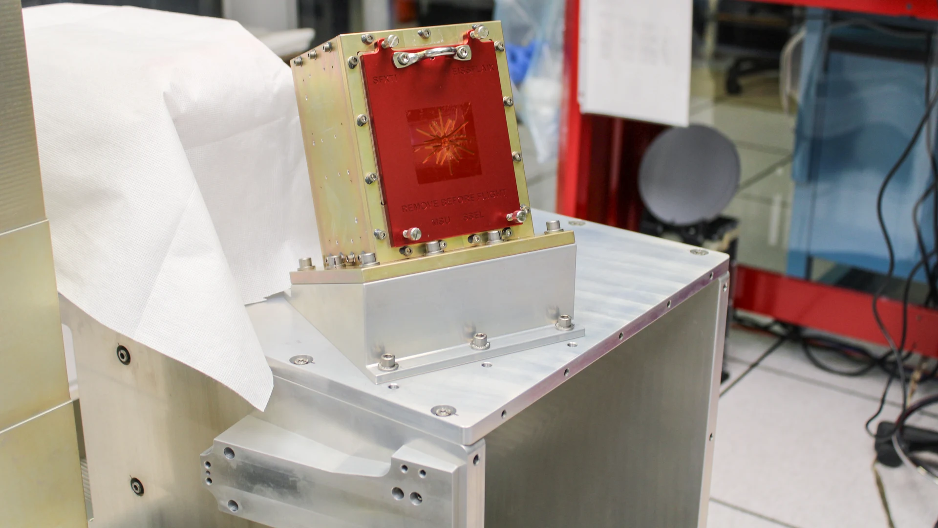 SFXTI - free hd space wallpaper for desktop