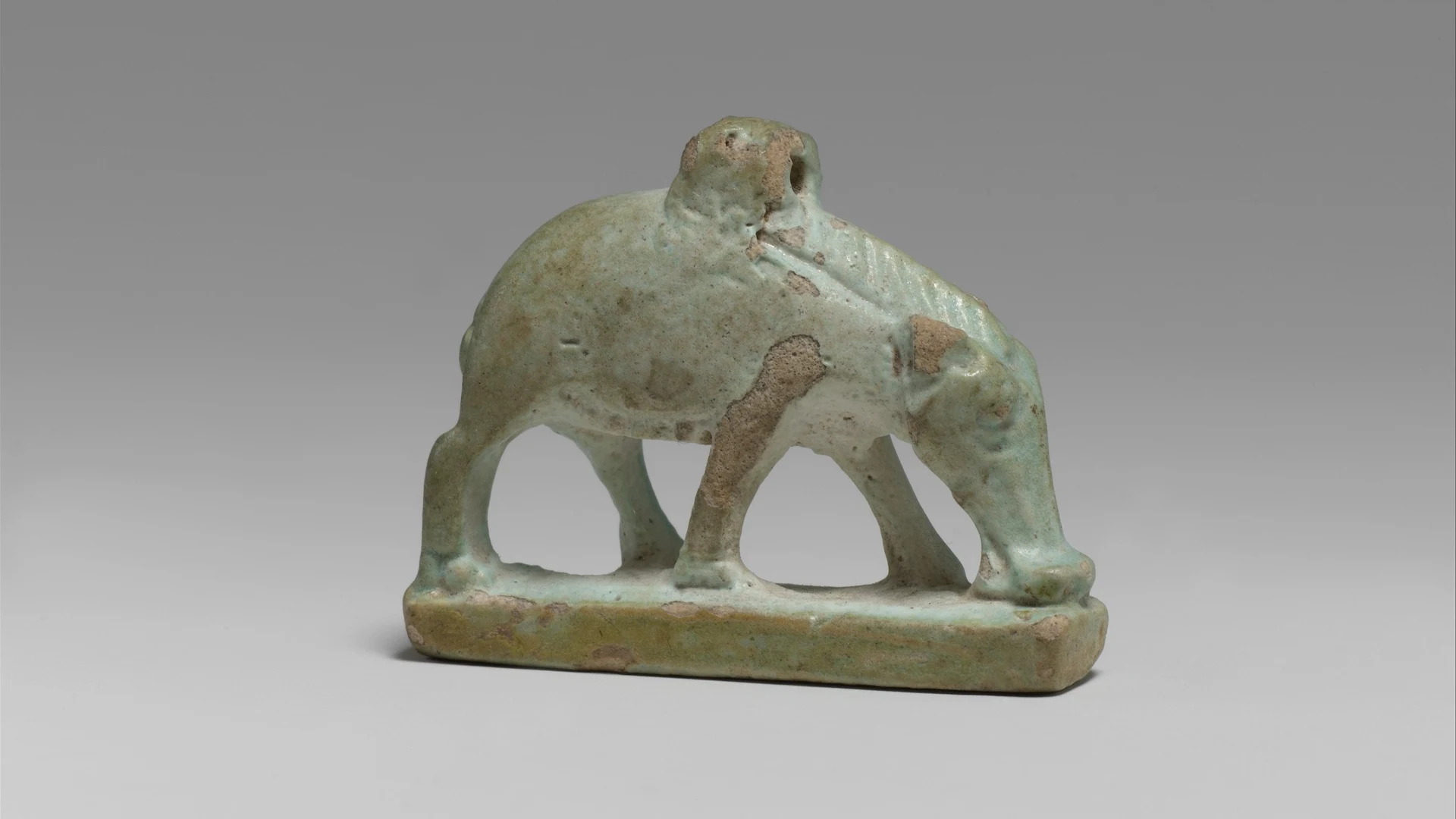 Sow Amulet - free hd space wallpaper for desktop