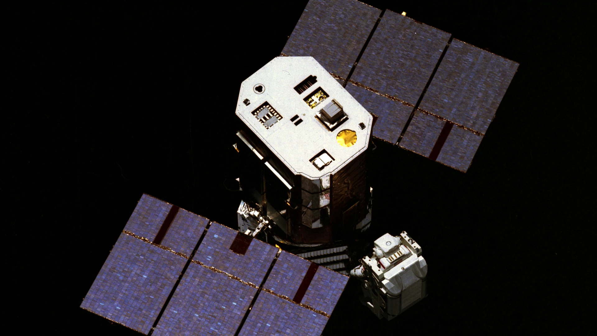 Space Shuttle Projects - free hd space wallpaper for desktop