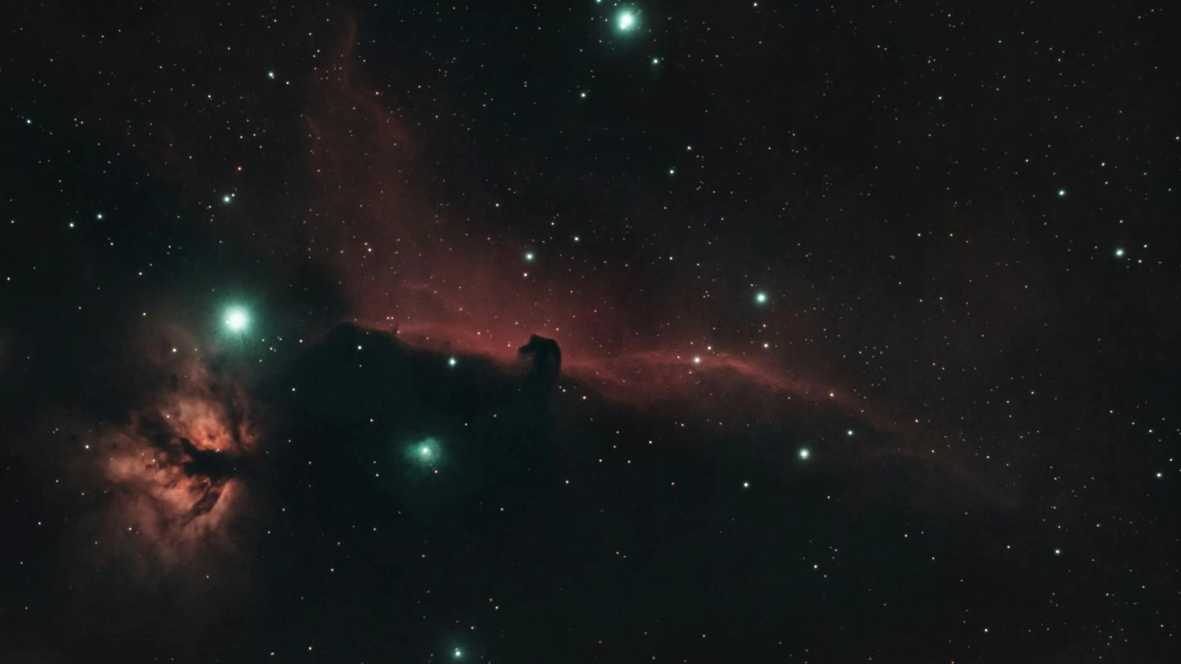 Stunning view of the Horsehead Nebula and surrounding stars in the constellation - free 4K Ultra HD space wallpaper for desktop