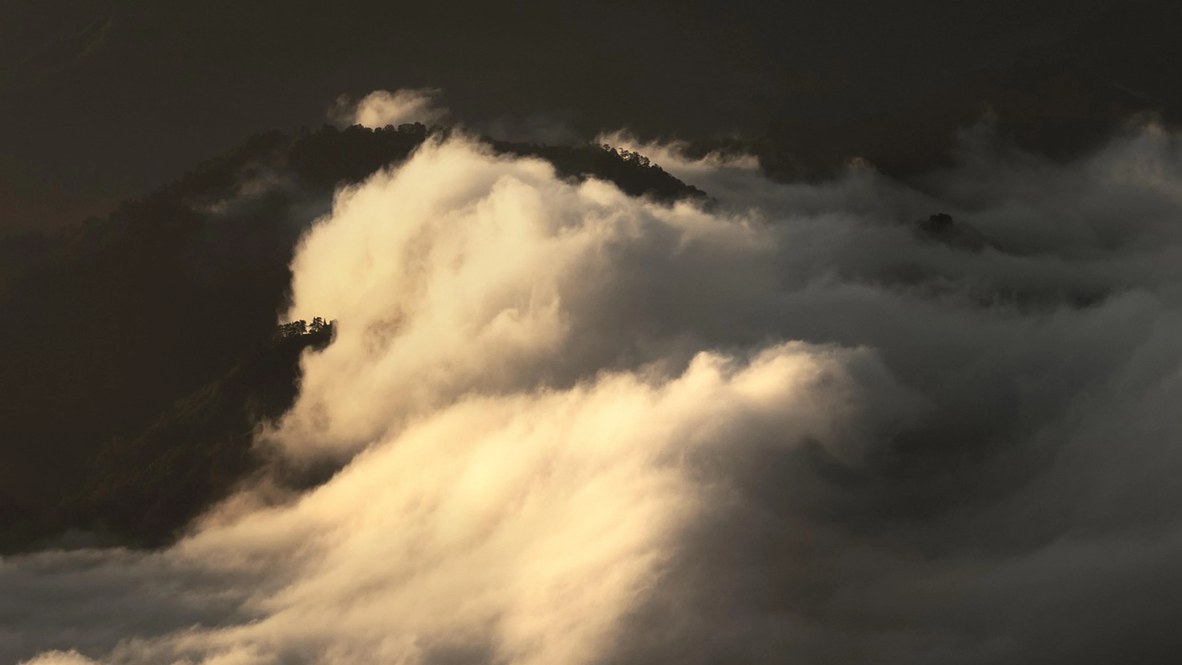 Clouds landscape sunset - free 4K Ultra HD sunset wallpaper for desktop