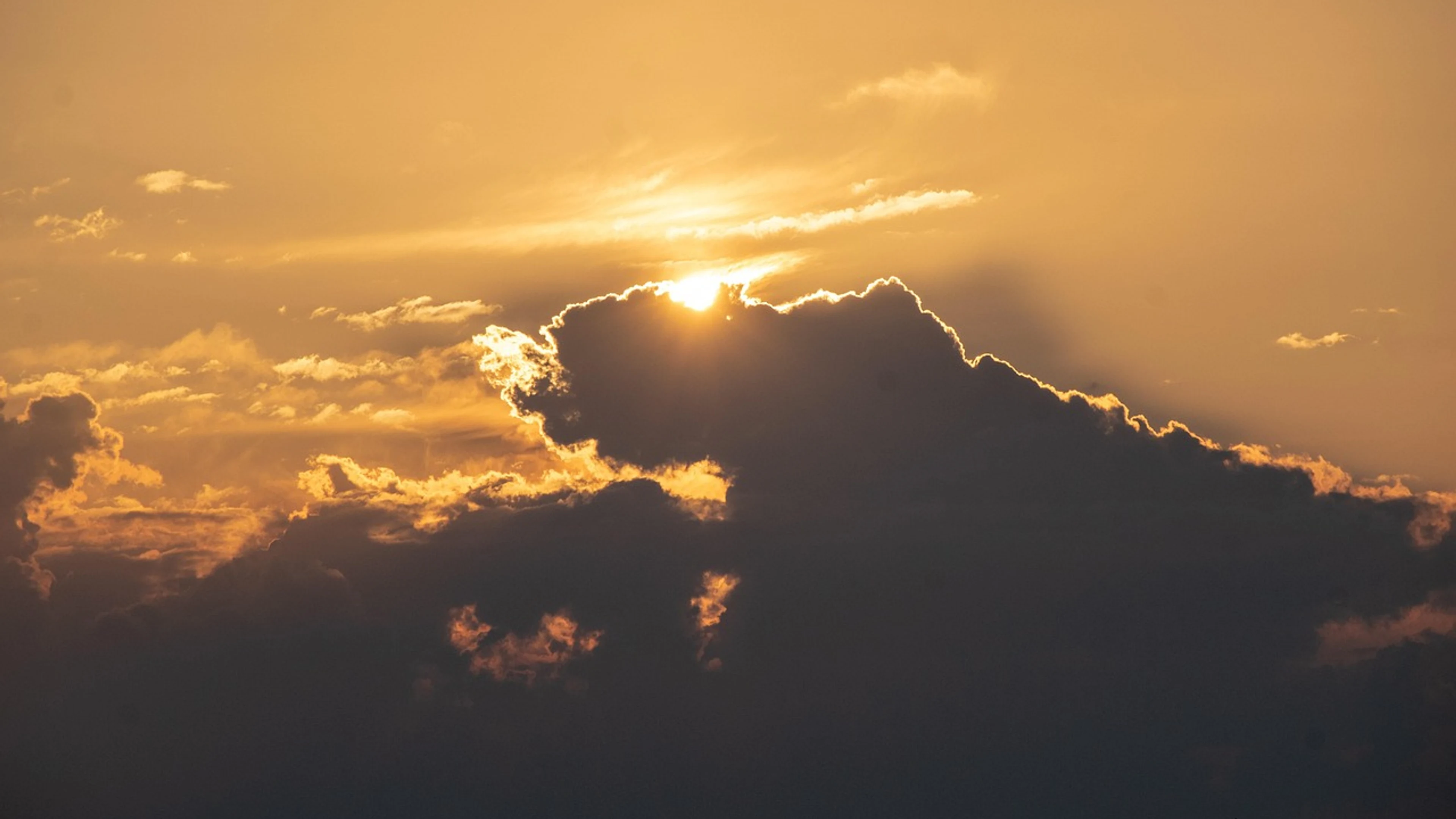 Sunrise morning sun - free 4K Ultra HD sunset wallpaper for desktop