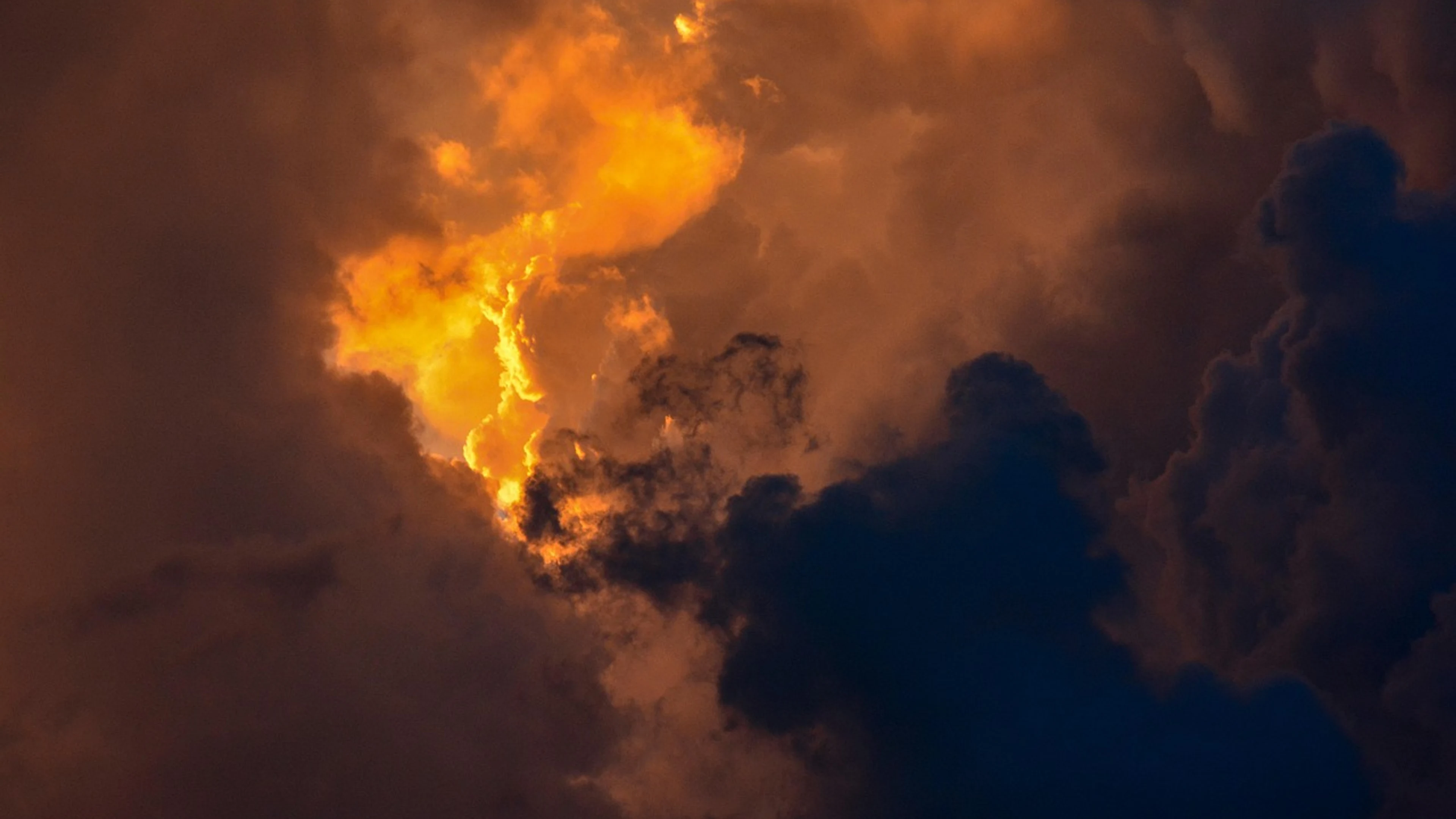 Sunset sky clouds - free 4K Ultra HD sunset wallpaper for desktop